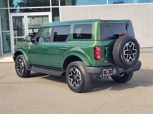 Used 2025 Ford Bronco Outer Banks image 6