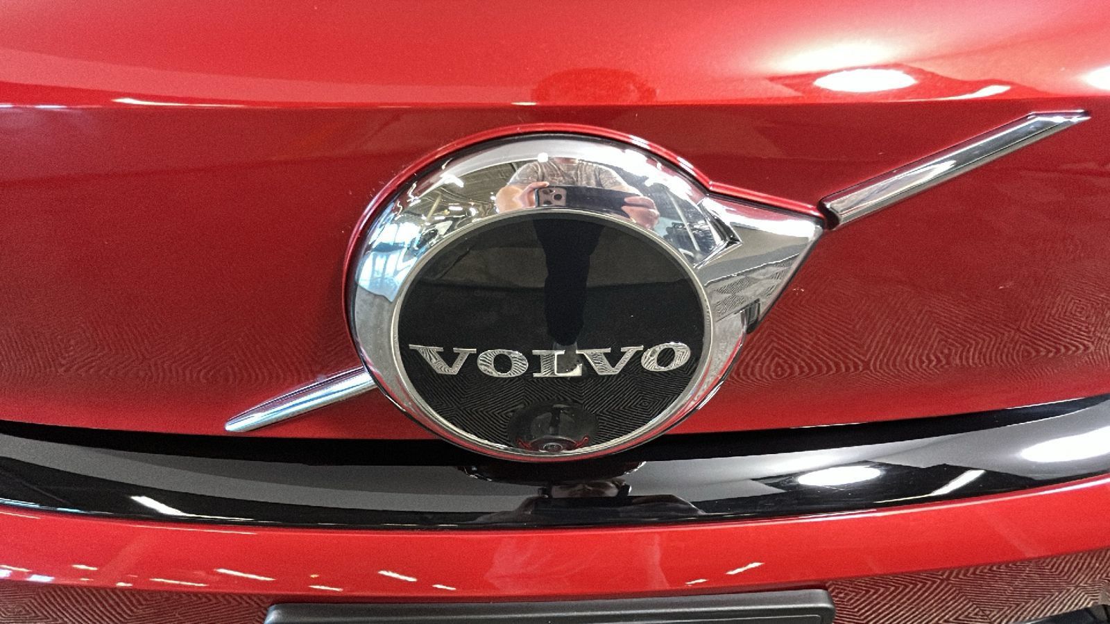 Used 2023 Volvo C40 P8 Recharge Ultimate AWD/4WD image 9