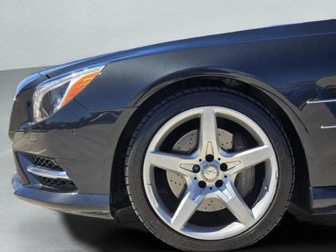 Used 2016 Mercedes-Benz SL 550 image 6