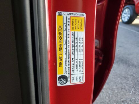 Used 2018 GMC Sierra 1500 SLT AWD/4WD image 33