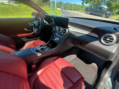 Used 2023 Mercedes-Benz C 300 4MATIC Coupe image 15