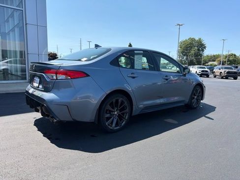 Used 2023 Toyota Corolla SE AWD/4WD image 8