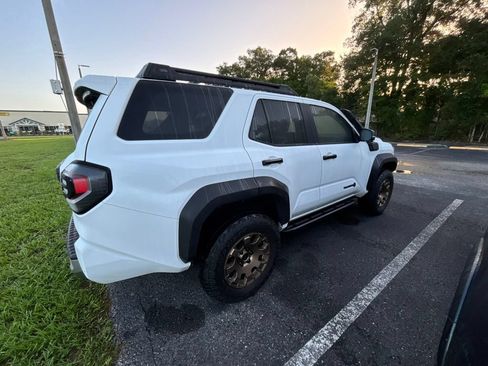 Certified 2025 Toyota 4Runner Trailhunter AWD/4WD image 8