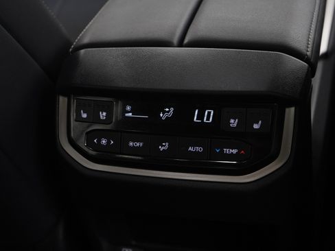 Used 2024 Lexus TX 500h AWD image 17