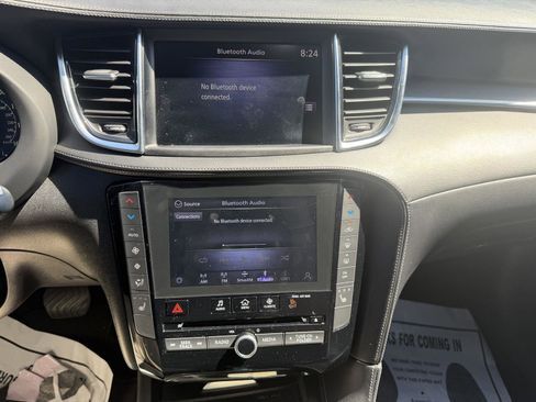Used 2021 INFINITI QX50 Luxe w/ Appearance Package FWD image 11