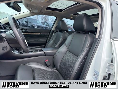 Used 2016 Nissan Maxima Platinum image 12