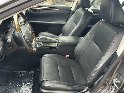 Used 2013 Lexus ES 350 FWD image 15