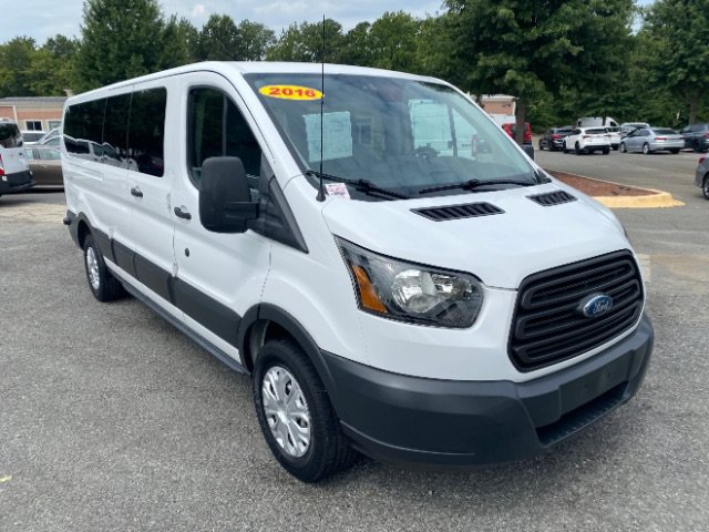 Used 2016 Ford Transit 350 XL RWD image 4