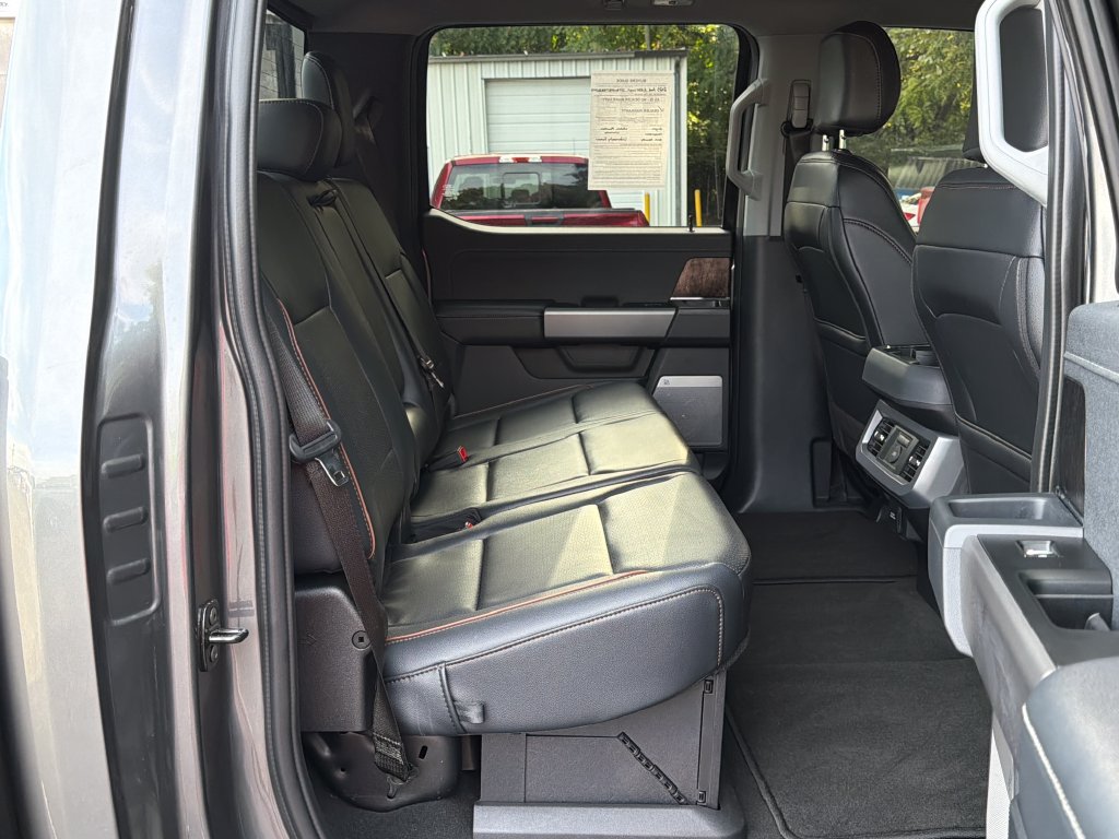 Used 2025 Ford F250 Lariat w/ Lariat Ultimate Package AWD/4WD image 21