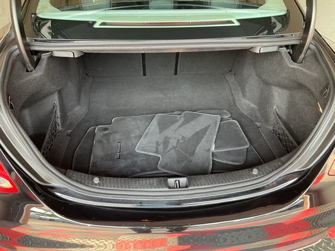 Used 2018 Mercedes-Benz C 300 4MATIC Sedan image 20