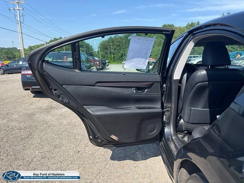 Used 2016 Lexus ES 350 FWD image 31