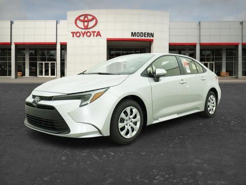 New 2026 Toyota Corolla LE FWD image 7