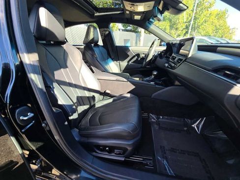 Certified 2024 Lexus ES 350 F Sport image 11