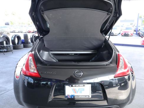 Used 2014 Nissan 370Z Touring w/ Sport Package RWD image 29