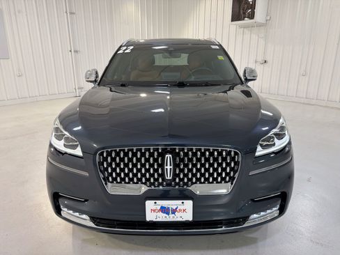 Used 2022 Lincoln Aviator Black Label w/ Dynamic Handling Package image 33