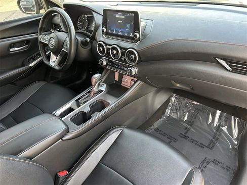 Certified 2023 Nissan Sentra SR w/ SR Premium Package image 8