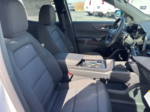 New 2026 Chevrolet Equinox LT image 50