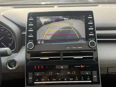Used 2019 Toyota Avalon XSE w/ All Weather Liner Package image 25