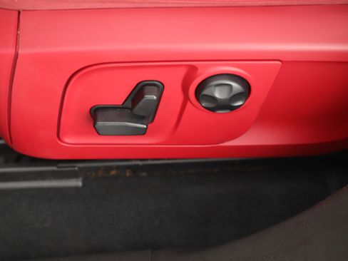 Used 2019 Maserati Levante S GranSport image 16