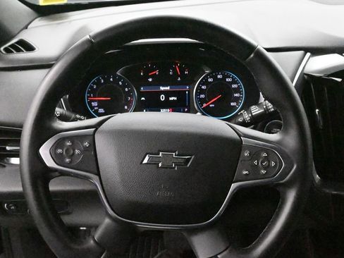 Used 2023 Chevrolet Traverse LT w/ Midnight/Sport Edition AWD/4WD image 9