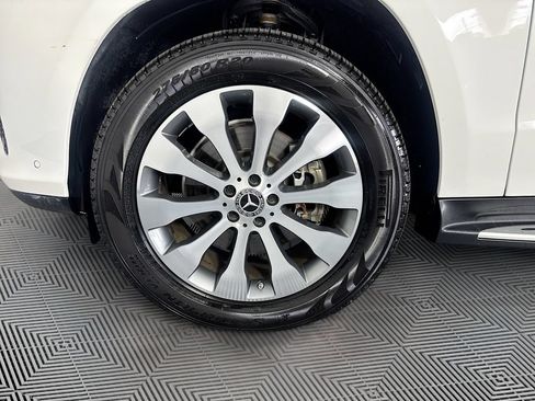 Used 2019 Mercedes-Benz GLS 450 4MATIC image 33