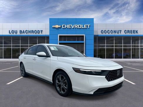 Used 2023 Honda Accord EX image 1