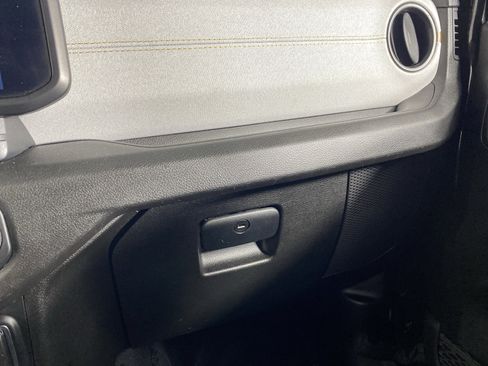 Used 2024 Jeep Wrangler Unlimited Sport AWD/4WD image 29