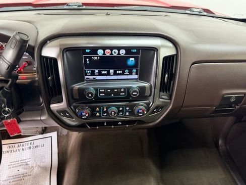 Used 2017 Chevrolet Silverado 1500 LT w/ All Star Edition AWD/4WD image 28