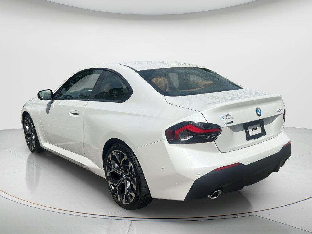 New 2026 BMW 230i xDrive Coupe w/ Convenience Package AWD/4WD image 7
