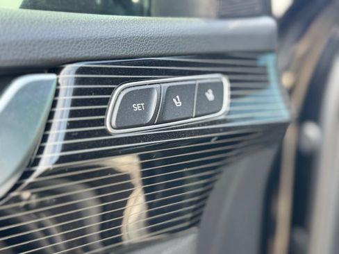 Used 2023 Hyundai Palisade Calligraphy AWD/4WD image 11
