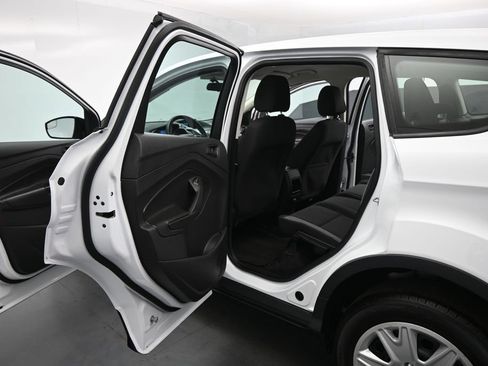 Used 2014 Ford Escape S FWD image 16