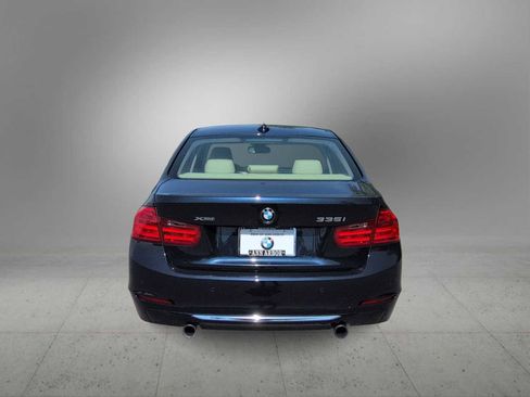 Used 2013 BMW 335i xDrive Sedan AWD/4WD image 7