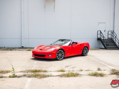 Used 2013 Chevrolet Corvette 427 w/ 1SC Preferred Equipment Group RWD image 38