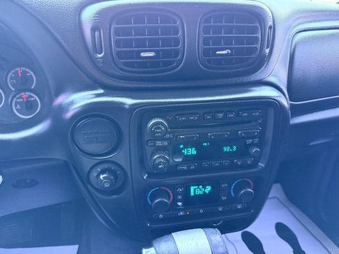 Used 2006 Chevrolet TrailBlazer LT w/ SS Package AWD/4WD image 35