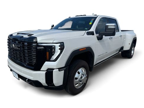 Used 2025 GMC Sierra 3500 Denali Ultimate AWD/4WD image 4