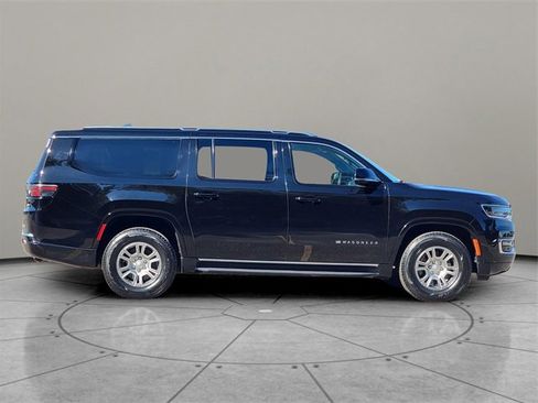 Certified 2024 Jeep Wagoneer L 4WD w/ Rear Seat Video Group 1 image 13