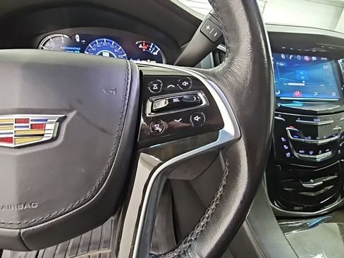 Used 2019 Cadillac Escalade ESV Platinum image 25