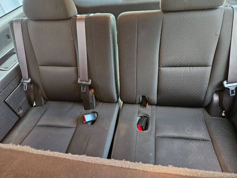Used 2014 Chevrolet Suburban LS AWD/4WD image 6