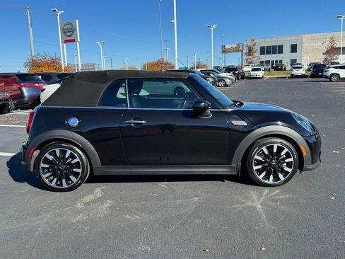 Used 2022 MINI Cooper S image 2