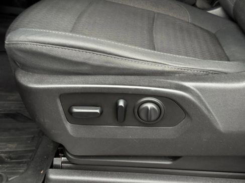 Used 2019 GMC Sierra 1500 SLE image 14