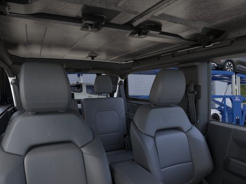 New 2026 Ford Bronco Badlands AWD/4WD image 12