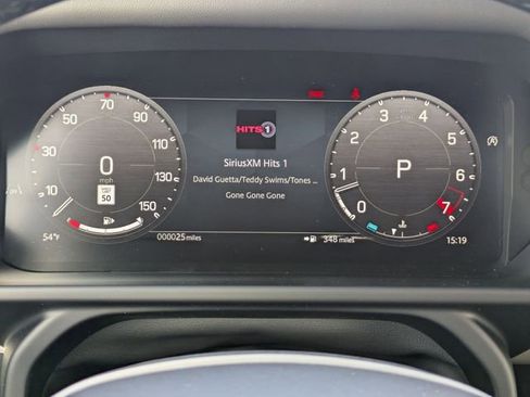 New 2026 Land Rover Defender 110 X-Dynamic SE image 8