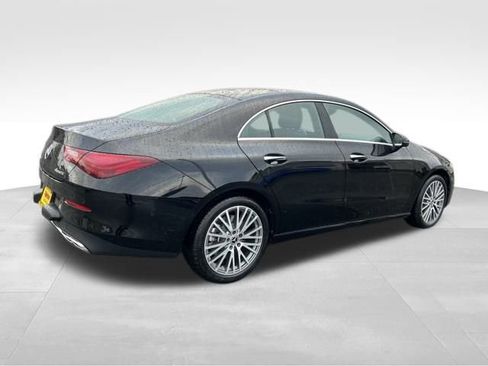 Used 2025 Mercedes-Benz CLA 250 4MATIC image 8