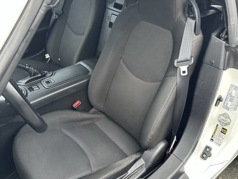 Used 2012 MAZDA MX-5 Miata Sport w/ Convenience Pkg image 13