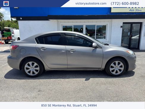 Used 2013 MAZDA MAZDA3 i Sport FWD image 8