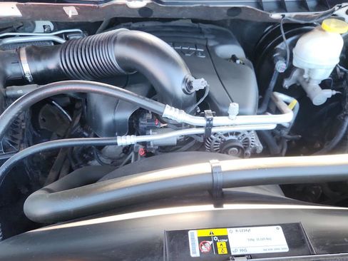 Used 2017 RAM 1500 Laramie w/ Convenience Group AWD/4WD image 17
