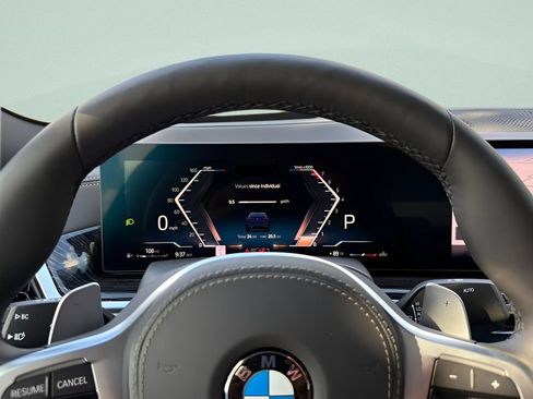 New 2027 BMW X6 xDrive40i w/ Executive Package AWD/4WD image 15