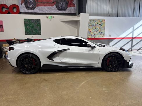 Used 2020 Chevrolet Corvette Stingray Premium Cpe w/ 3LT Preferred Equipment Group image 3