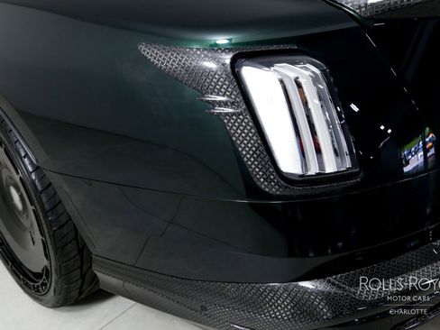 Used 2024 Rolls-Royce Spectre w/ Spectre Launch Package image 42