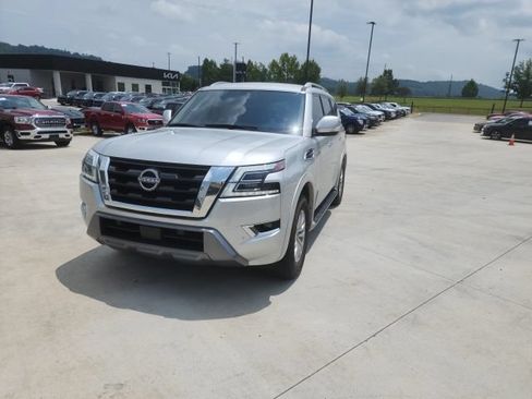 Used 2024 Nissan Armada SV w/ Cargo Package RWD image 5
